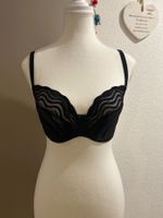 Bügel - BH schwarz mit Muster von Conturelle Gr. 75 C
