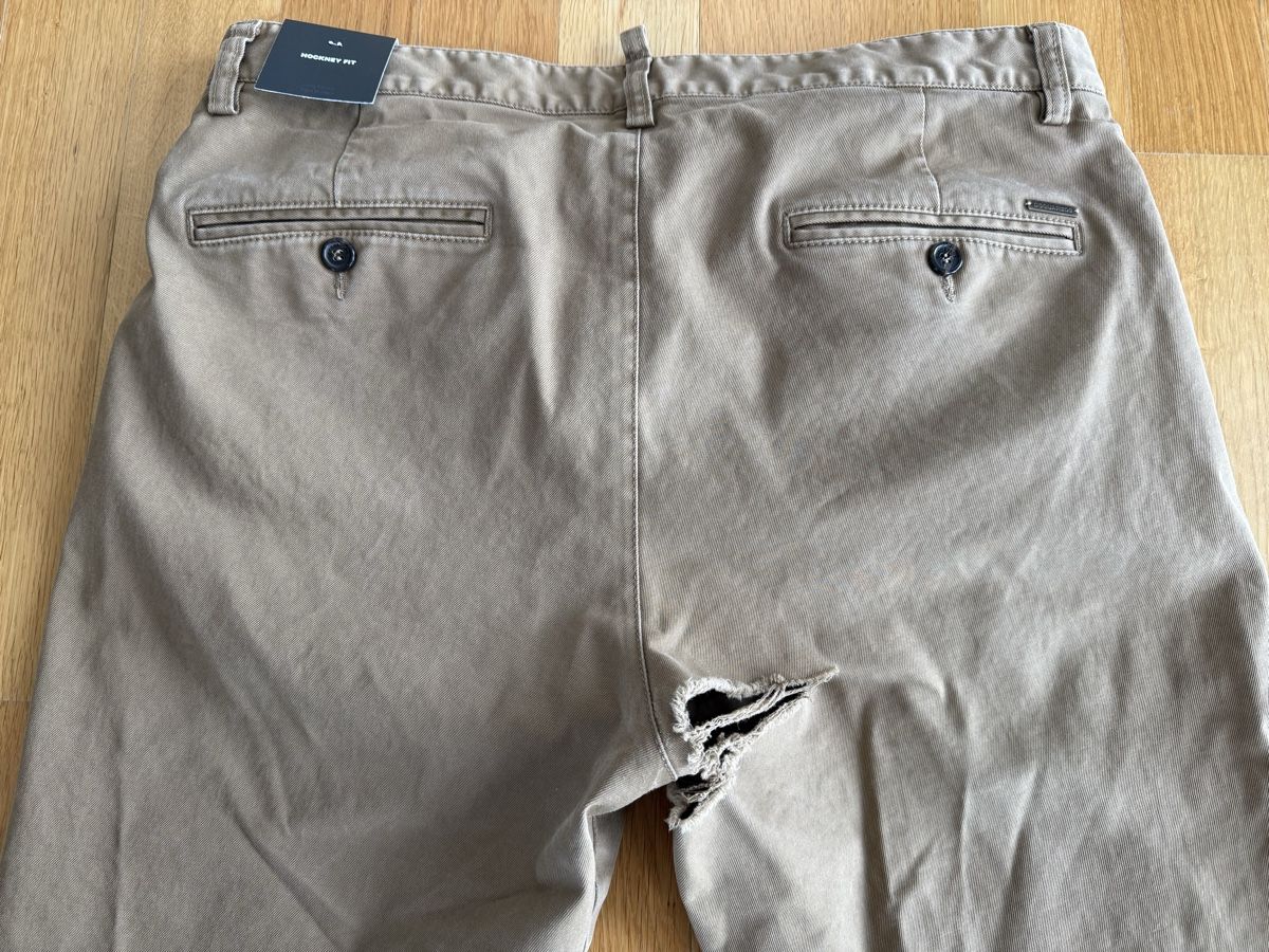 Dsquared2 Pantaloni: 100% originale Dsquared2 Chino Hose beige Gr. 48 - Defekt – Difettoso da Basel venduto da trend_shop_schweiz 4