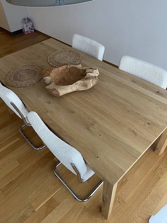 Livique Tavoli: Massiver Eichenholz Esstisch zu verkaufen – Usato da Olten venduto da bay_fh8s 2