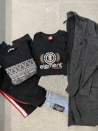 Kleiderpaket, diverse Marken, Grösse L/XL