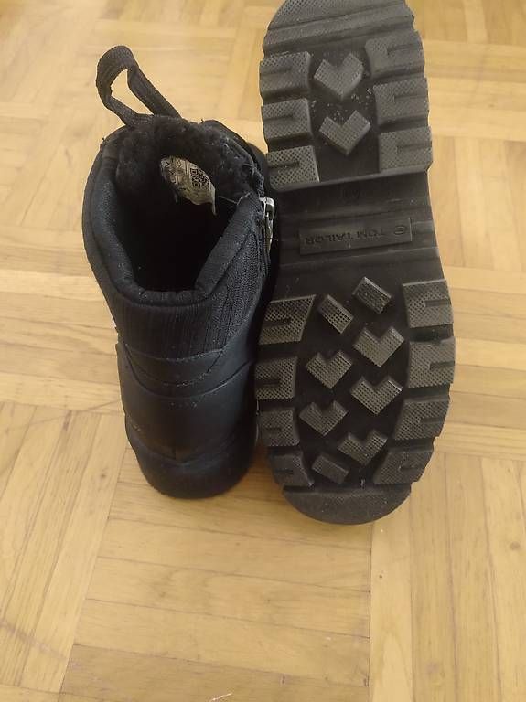 Scarpe da donna: Schwarze Boots, Tom Tailor, Grösse 40 – Usato da Samedan venduto da t_p_8nvs 2
