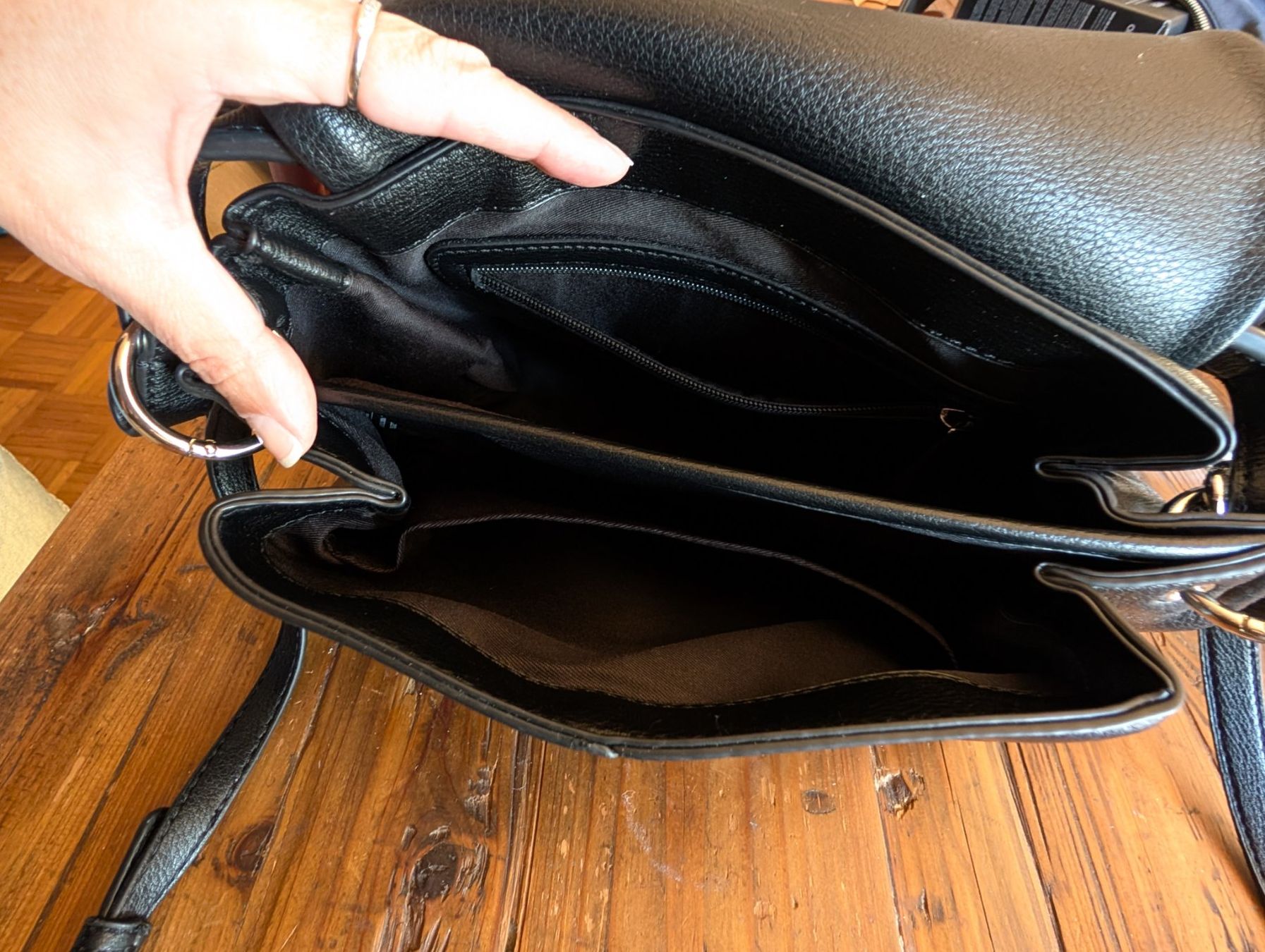 Replay Borse da donna: REPLAY SAC noir – Usato da Cheseaux-Lausanne venduto da loscaptos 4