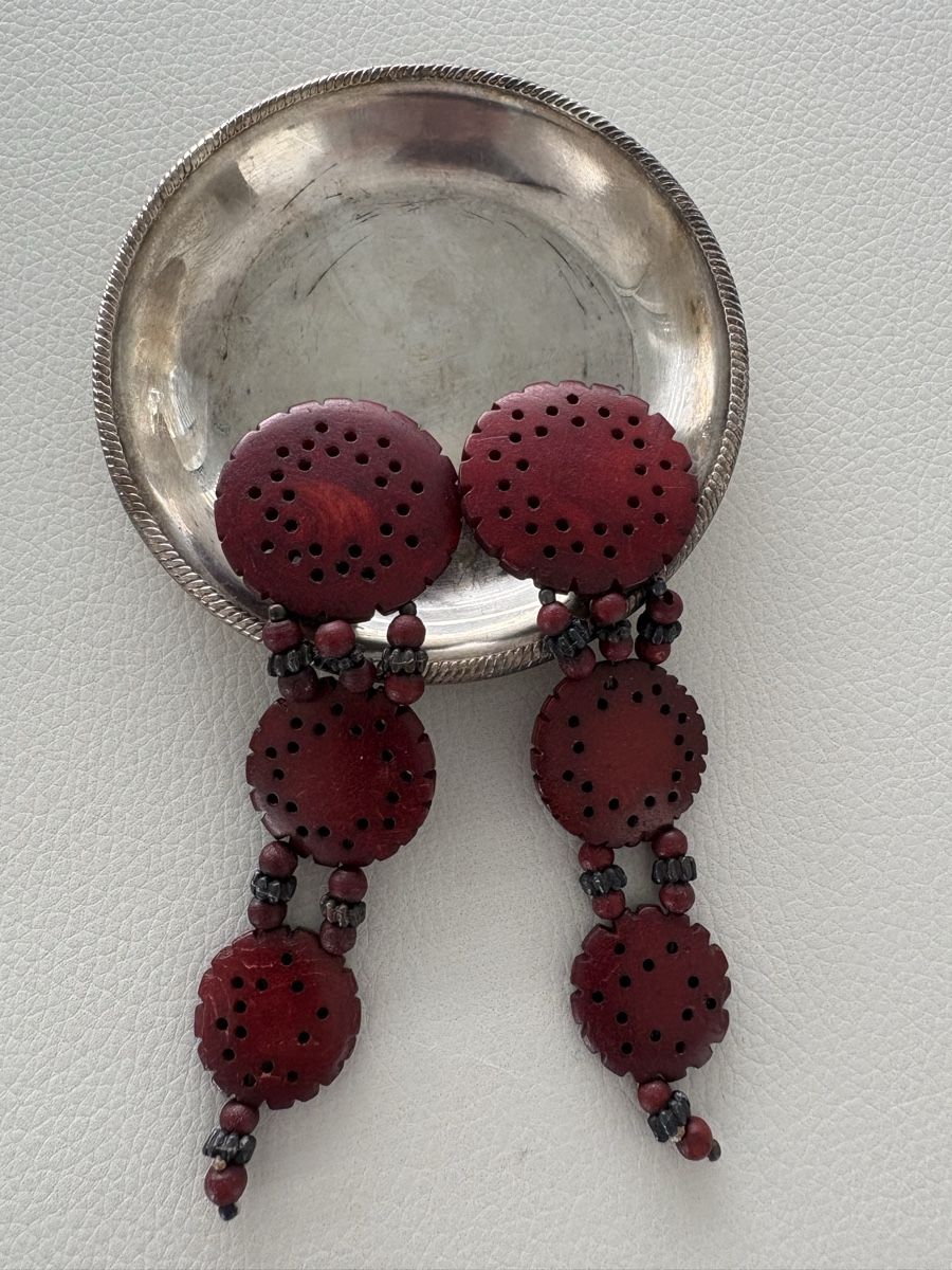 Orecchini pendenti & Orecchini a lobo: vintage clips ,painted bone – Usato da Lausanne venduto da oyu_hgg5