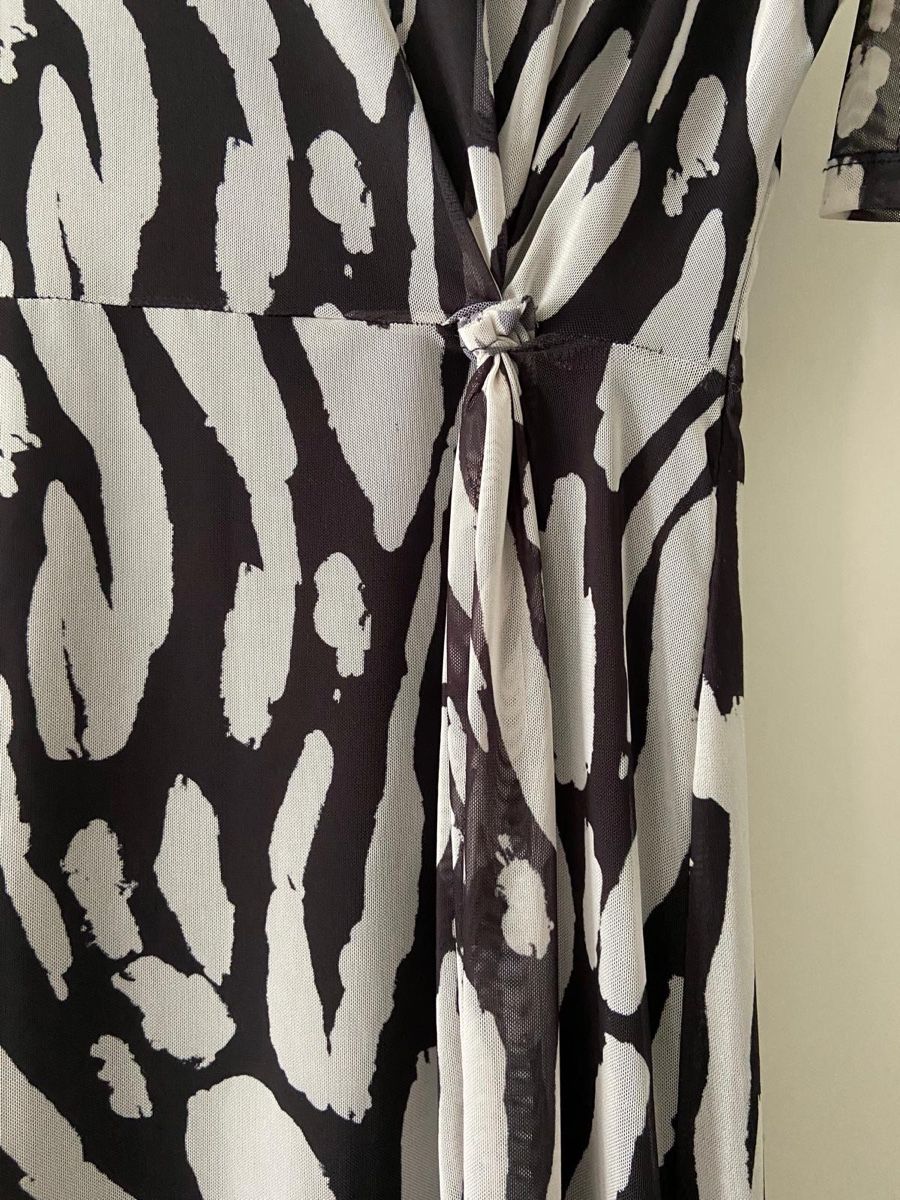 Vestiti: Kleid mit integrierten Unterrock – Usato da Thalwil venduto da Leo33x 3