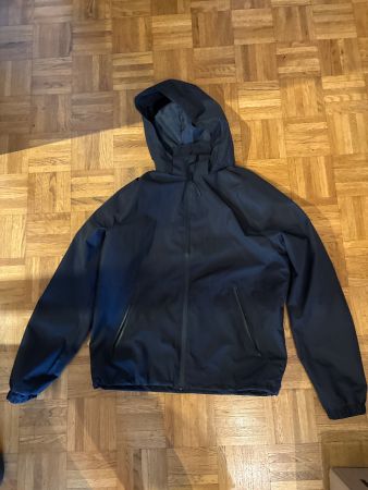 Veste H&M noire, taille 164, comme neuve, printemps!