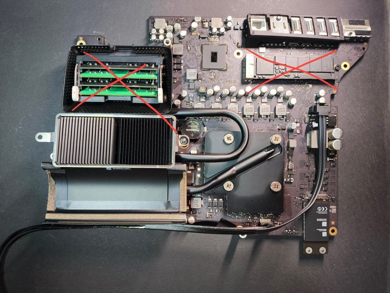 Intel Schede madri: iMac 27" 5K 2017 Logic Board – Usato da Möhlin venduto da mcintel 1