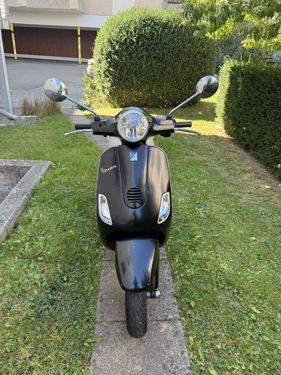 Piaggio Scooter: PIAGGIO VESPA LX 125 CC – Usato da Winterthur venduto da Fabio_46