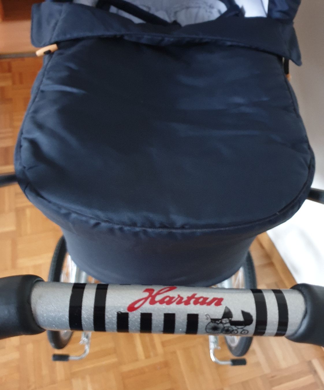 Hartan Carrozzine: Hartan XXL neuwertig – Usato da Bonaduz venduto da Kr12pn 2