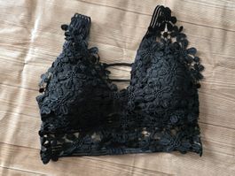 ​😍 Stylisches Häkel-Bralette - M - Crop Top / Schwarz