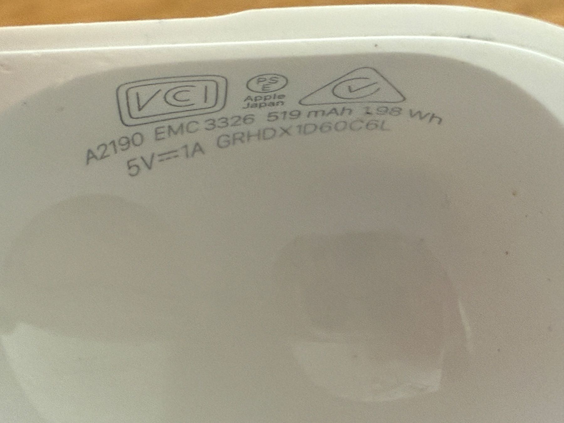 Apple Casques audio: APPLE AirPods Pro 1 Charging Case – D'occasion à Lausanne par Nine1982 3