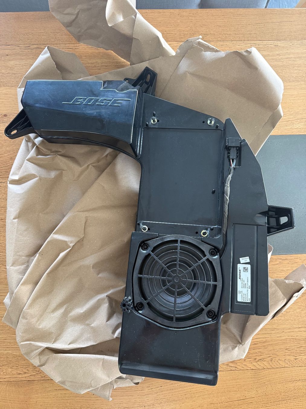Bose Casse acustiche: Audi A4/S4/RS4 B6 B7 OEM Bose subwoofer – Usato da Zürich venduto da fra_6fph
