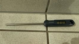 reer FoodTemp digitales Flaschen- & Babythermometer