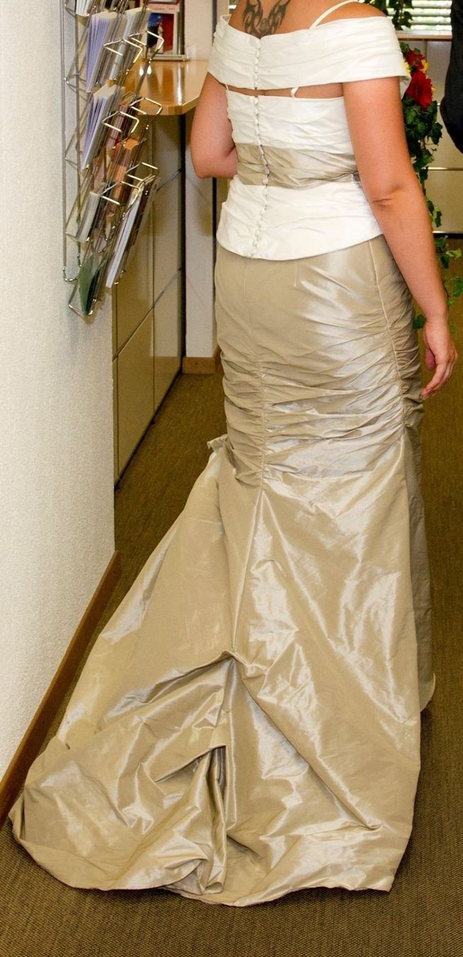 Kleider: Hochzeitskleid 2-teilig weiss/beige – Gebraucht aus Seon von degus666 2