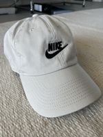 Nike Cap beige