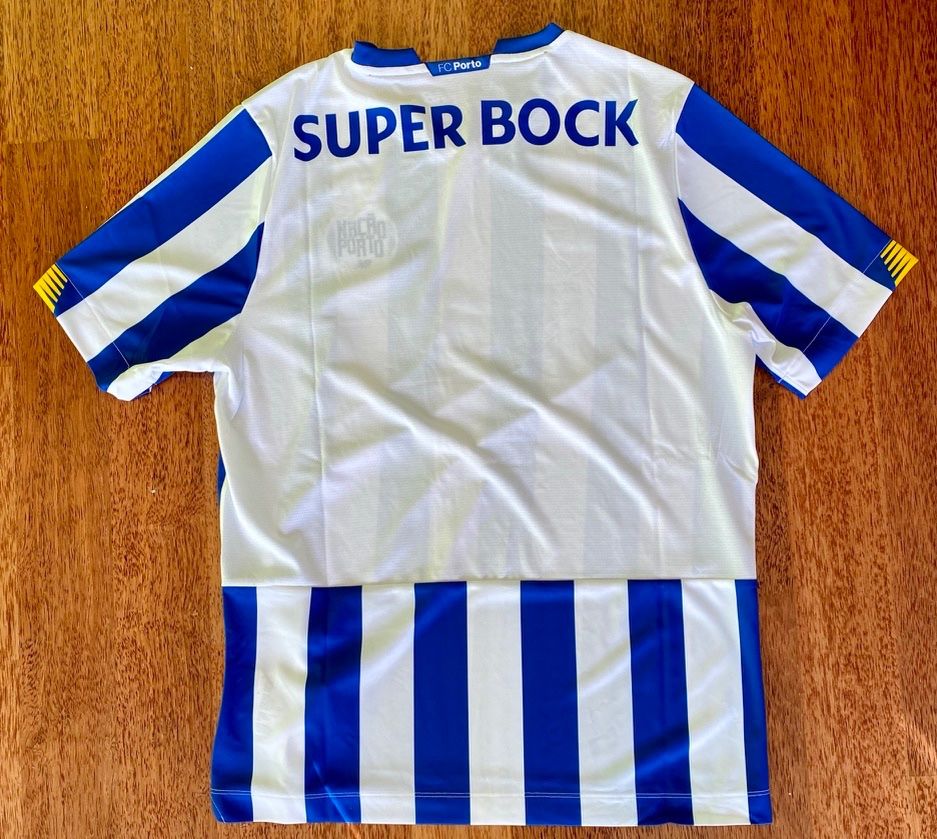 New Balance Canottiere & Pantaloni: Porto Home Shirt - 2020/21 – Nuovo (secondo la descrizione) da Hermetschwil-Staffeln venduto da Beat131 1