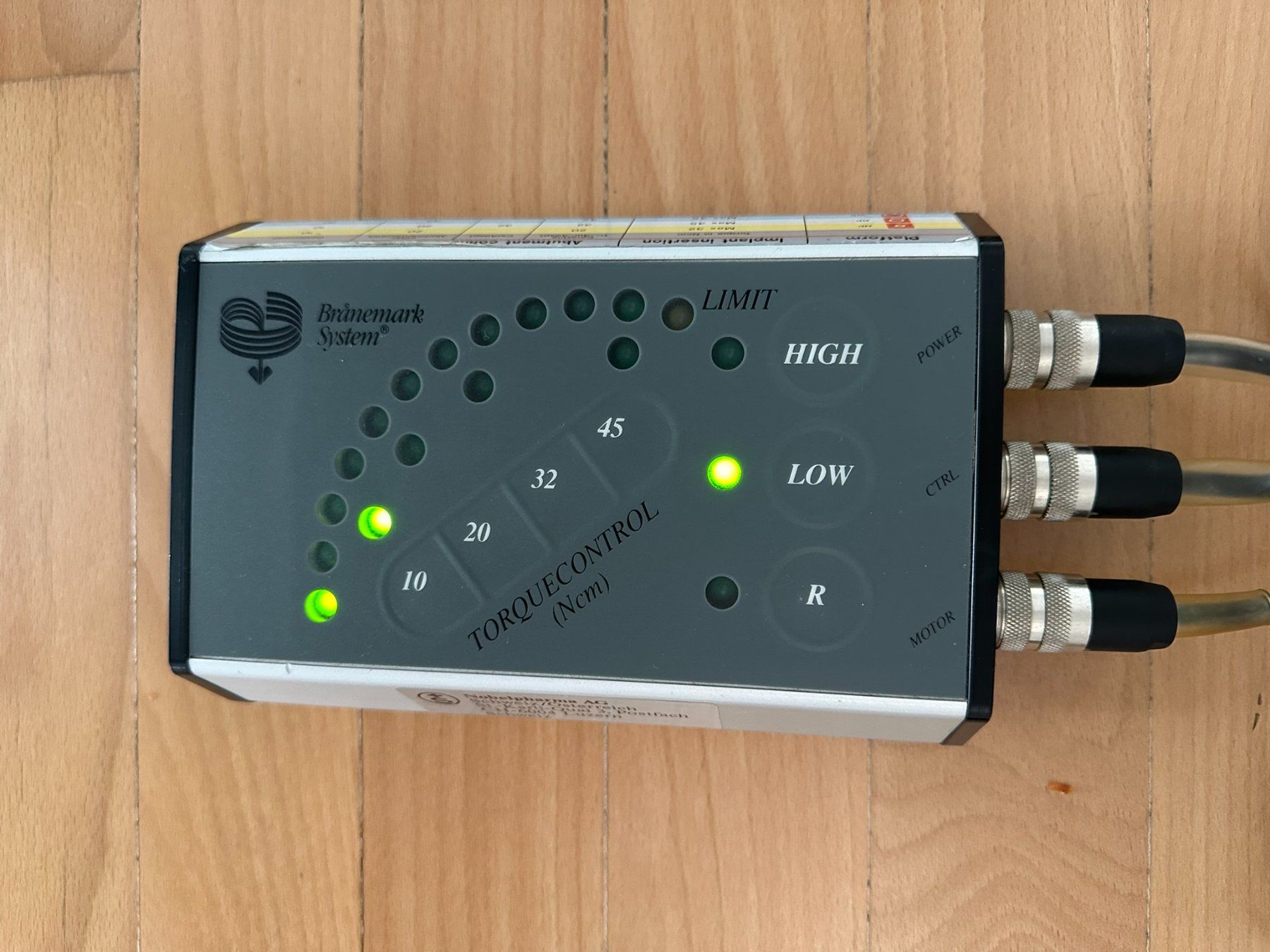 Medizinische Geräte: Nobel Branemark System DEA 020 Implant System – Gebraucht aus Elsau von sch_6mcn 1