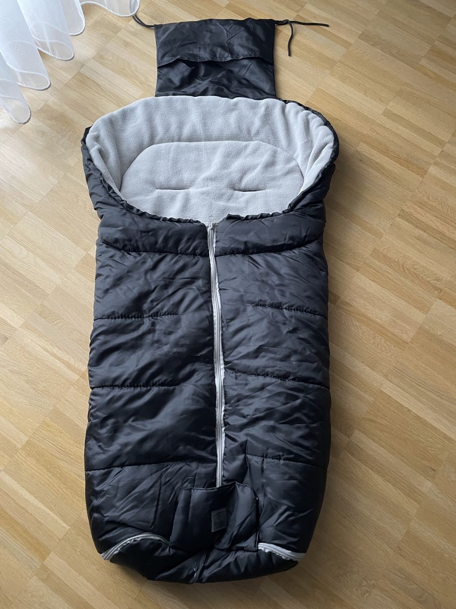 Schlafsäcke: Fusssack mit Thermo Fleece, Schwarz – Neu (gemäss Beschreibung) aus Niederuzwil von guel28
