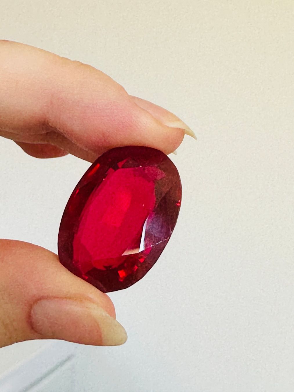 Edelsteine: Certified 56.75 Ct – Neu und originalverpackt aus Genève von AWWA 5