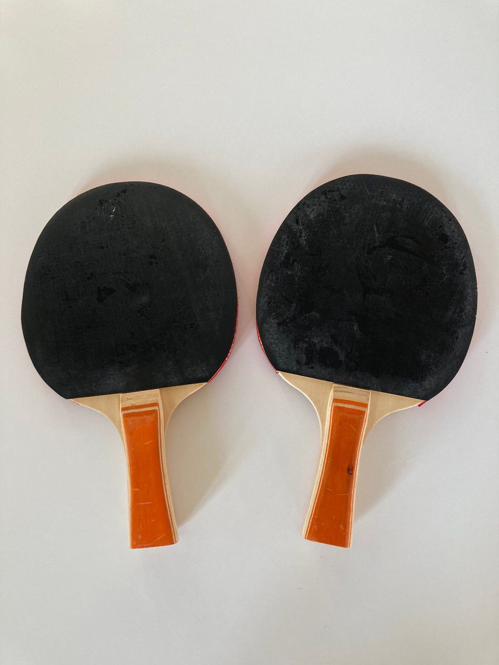 Racchette: Rquettes de tennis de table – Usato da La Tour-de-Peilz venduto da vve_nm8c
