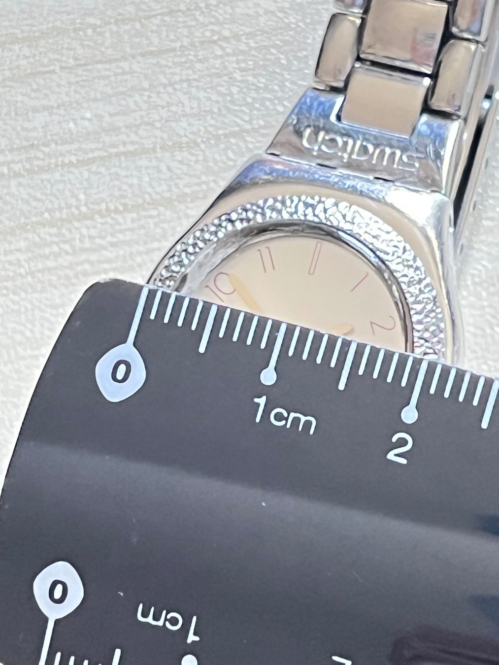 Swatch Orologi: Schicke Swatch Damenuhr – Usato da Grenchen venduto da chththl 2