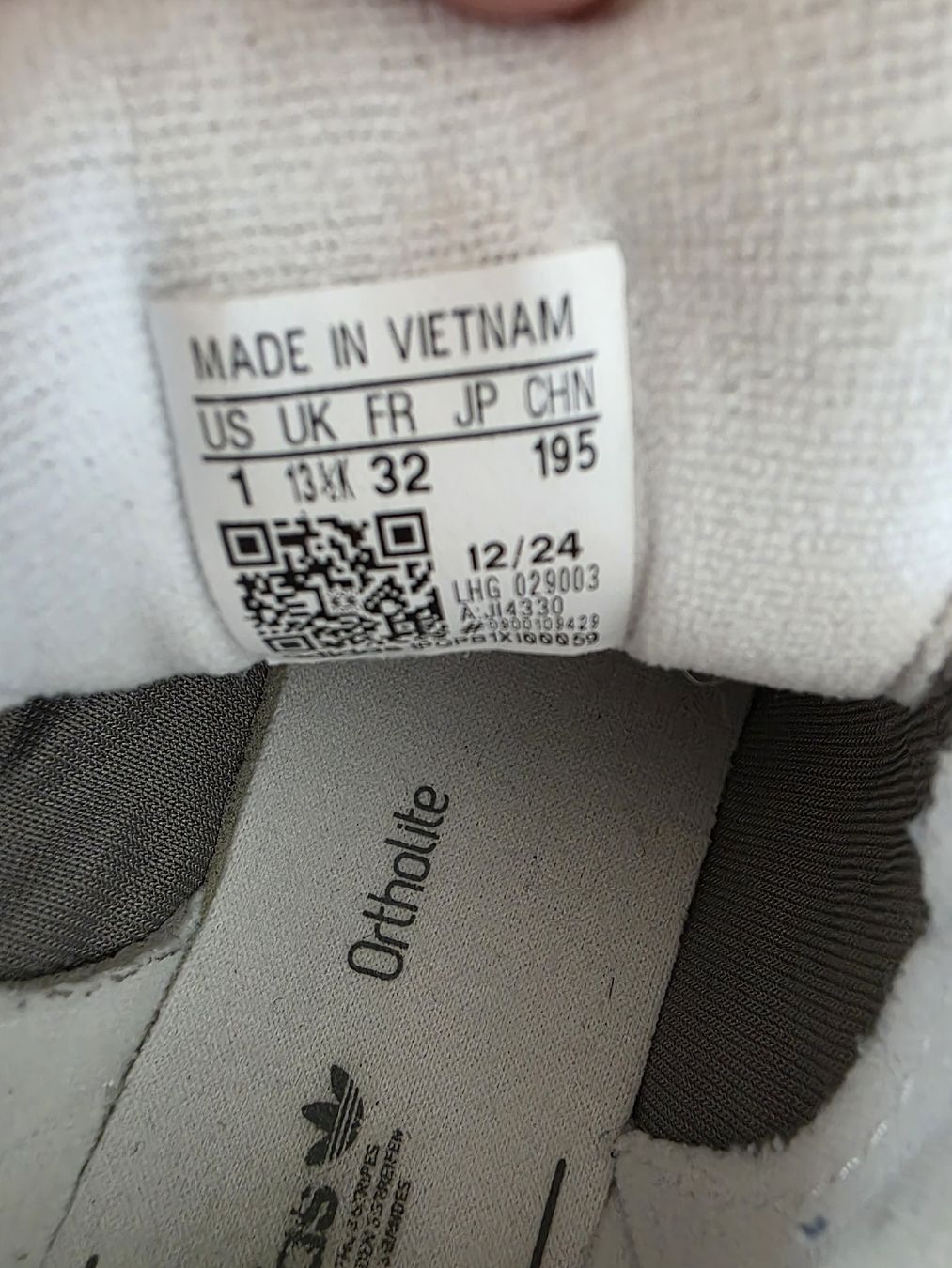 Scarpe per ragazzi: Adidas Campus Grösse 32, – Nuovo (secondo la descrizione) da Wilen b. Wil venduto da I_R 2