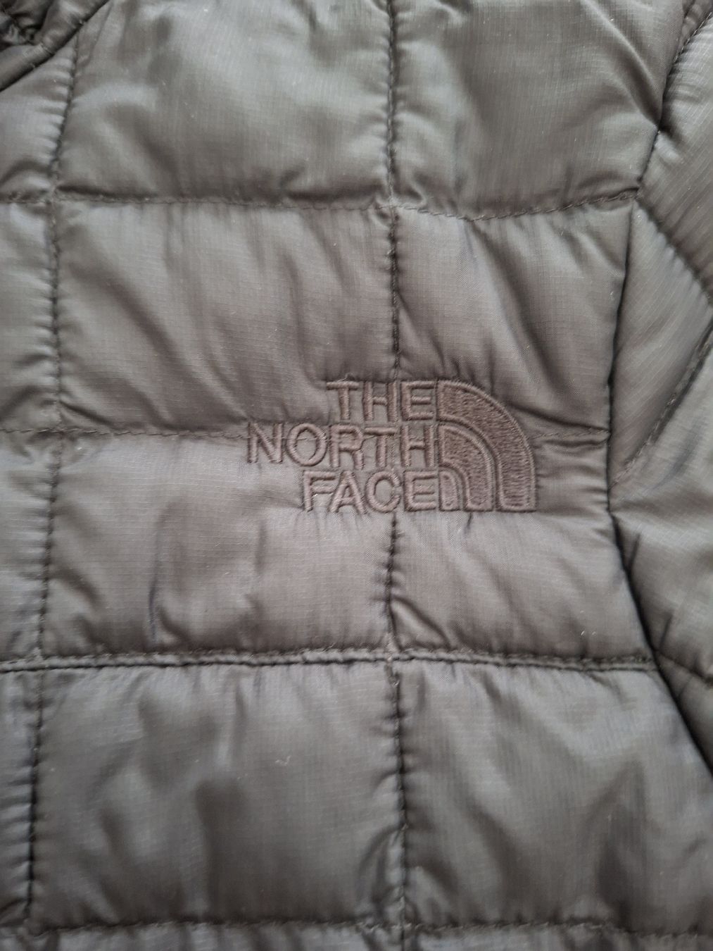 North Face Giacche: Veste The North Face Thermoball noire - – Usato da Renens VD venduto da ser_j2fn 1