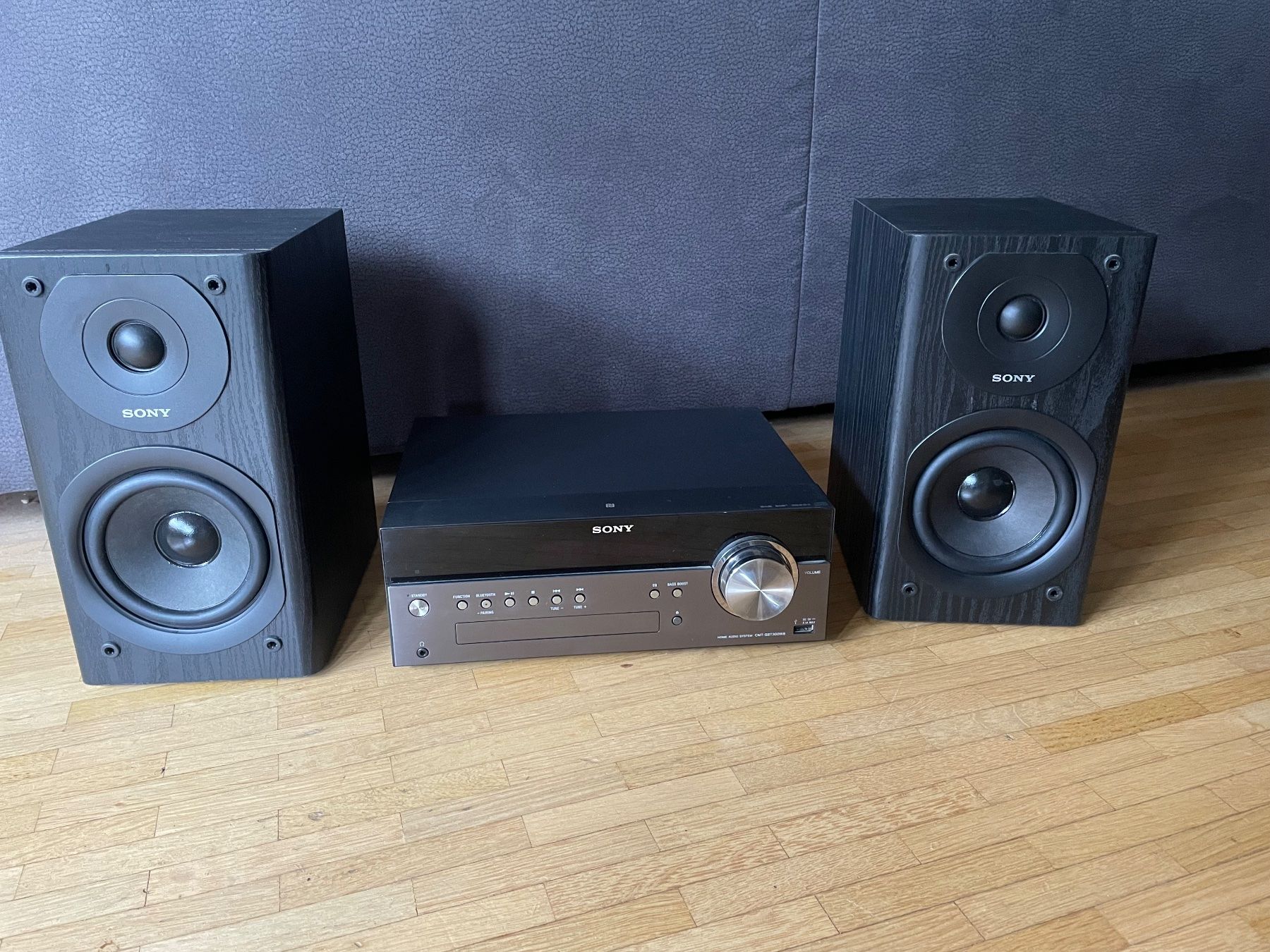 Sony Lettore multimediale & Streamer: SONY CMT-SBT300WB NETZWERK MICRO-KOMPAKT-SYSTEM – Nuovo (secondo la descrizione) da Egg b. Zürich venduto da underworld 1