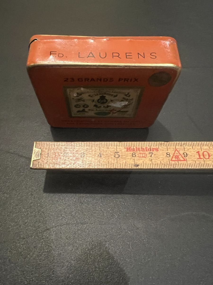 Tabacchi: Vintage Ed. Laurens "Prince de Monaco" Tabakdose Blechdose – Usato da Lyss venduto da Schmuggler 3