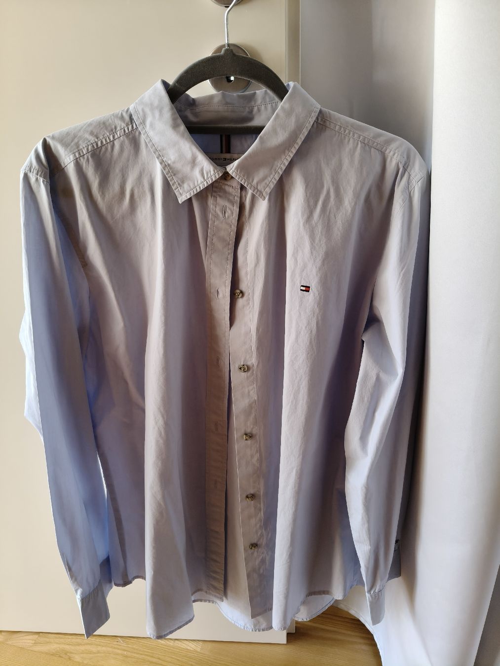 Tommy Hilfiger Camicette: Chemise Tommy Hilfiger – Nuovo (secondo la descrizione) da Chamoson venduto da Yuriyaa