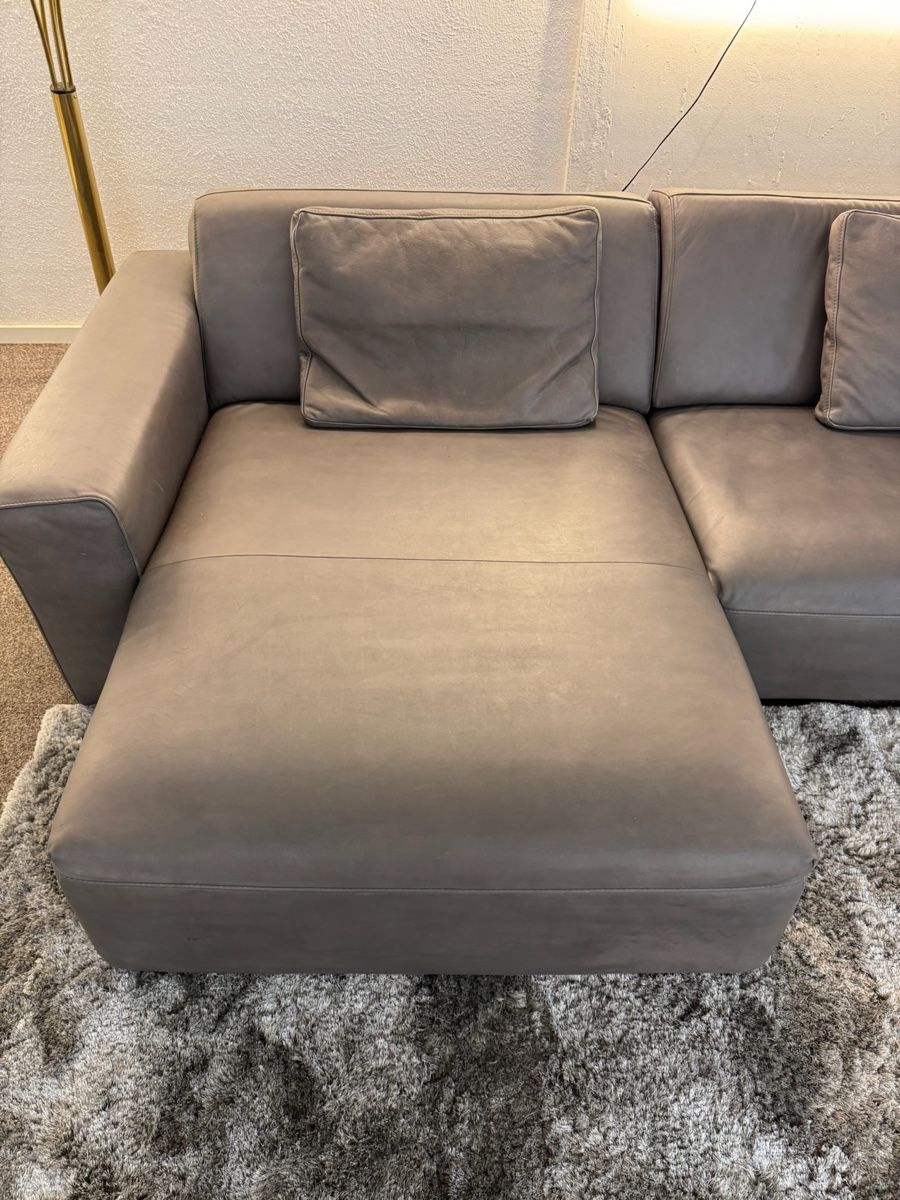 Sofas: Designer Ecksofa aus Schafsfell, Anchor Grey – Gebraucht aus Fehraltorf von Sofalab.swiss 4