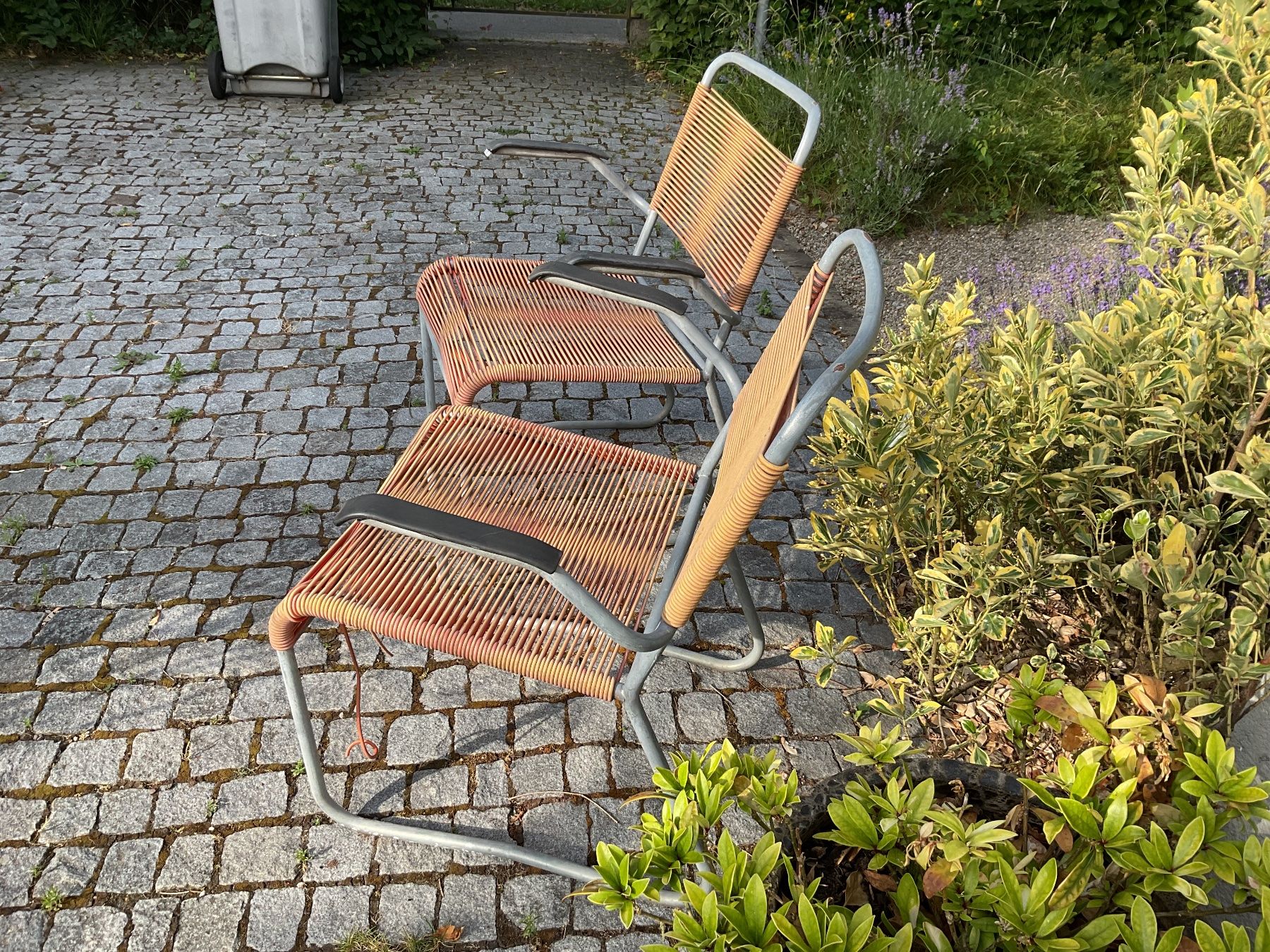 Bigla Sedie: 2 Spaghetti Gartenstühle – Usato da Zürich venduto da pathans 1