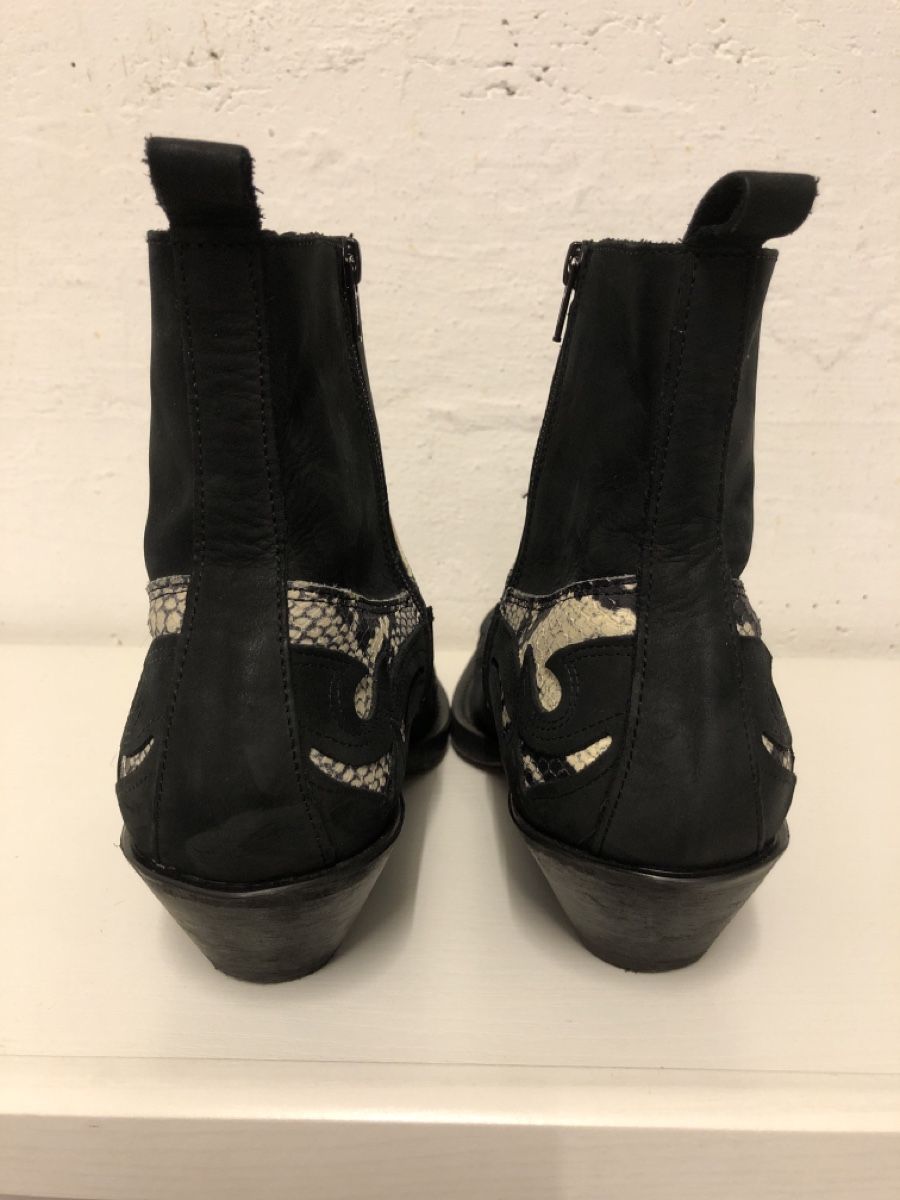 Scarpe da uomo: Stiefeletten Thunder 45 – Usato da Root venduto da NaBr76 3