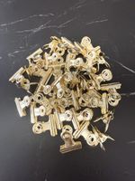 16 Stk. kleine Klammern goldfarben neu