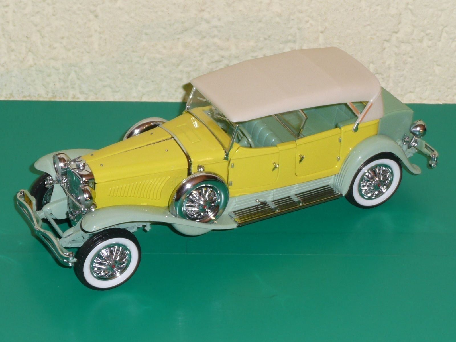 Franklin Mint Modellautos: Düsenberg 1930 Derham Tourster Franklin Mint 1:24 – Gebraucht aus Lipperswil von jaguardriver