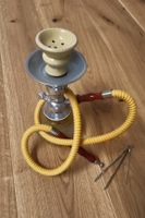 Kleine, gelbe Shisha / Wasserpfeiffe