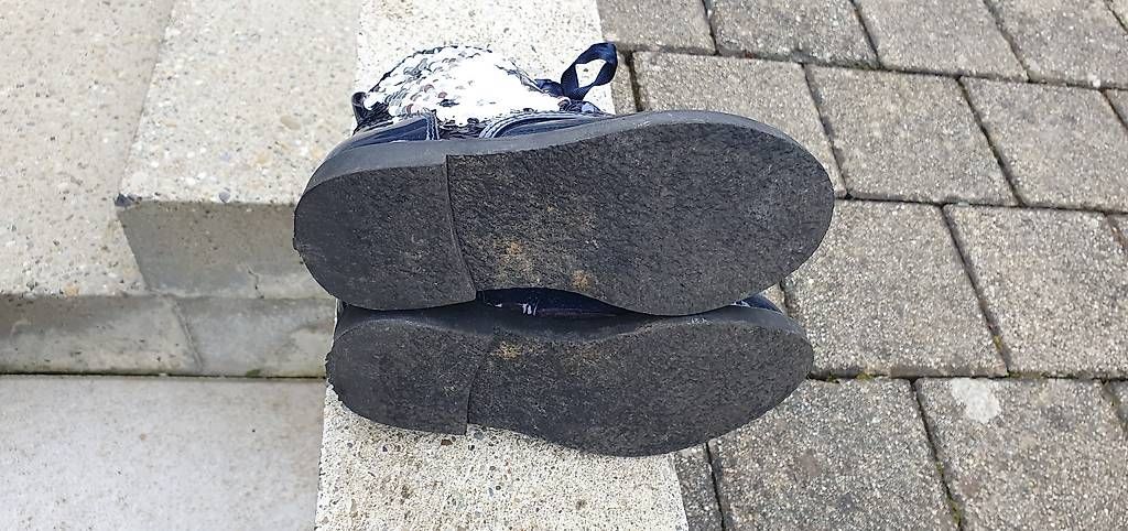 Damenschuhe: Schnürstiefel Fast Neu! – Gebraucht aus Langenthal von hab_zw5p 2