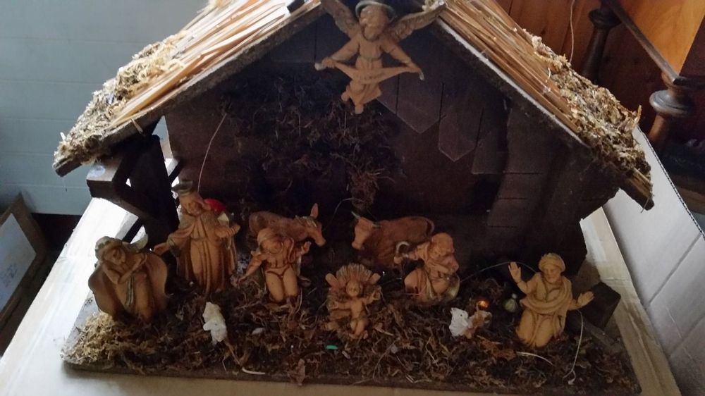 Weihnachtskrippe Kaufen auf Ricardo