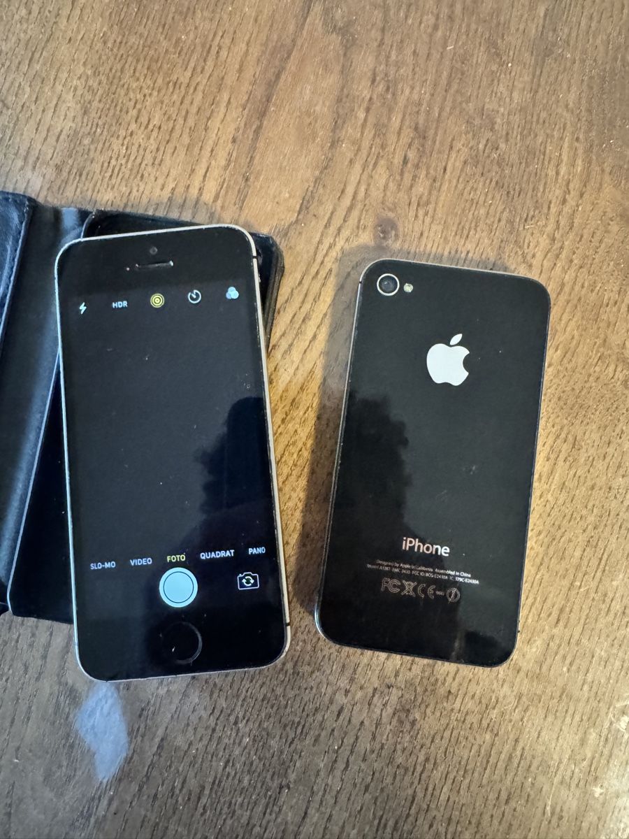 Apple Handys / Smartphones: iPhone 4s 16 & iPhone SE 64GB ! – Gebraucht aus Dietikon von Leodnd 1