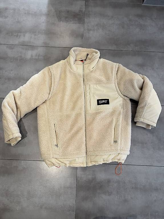 Giacche: Espirit Teddy Jacke Beige Creme L – Usato da Messen venduto da Schwueen