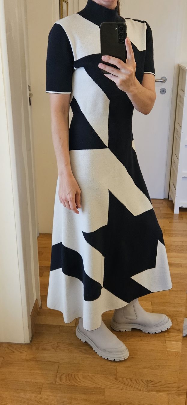 Hugo Boss Kleider: Cooles Boss Kleid XS/S – Neu (gemäss Beschreibung) aus Regensdorf von bus_dn2t 1