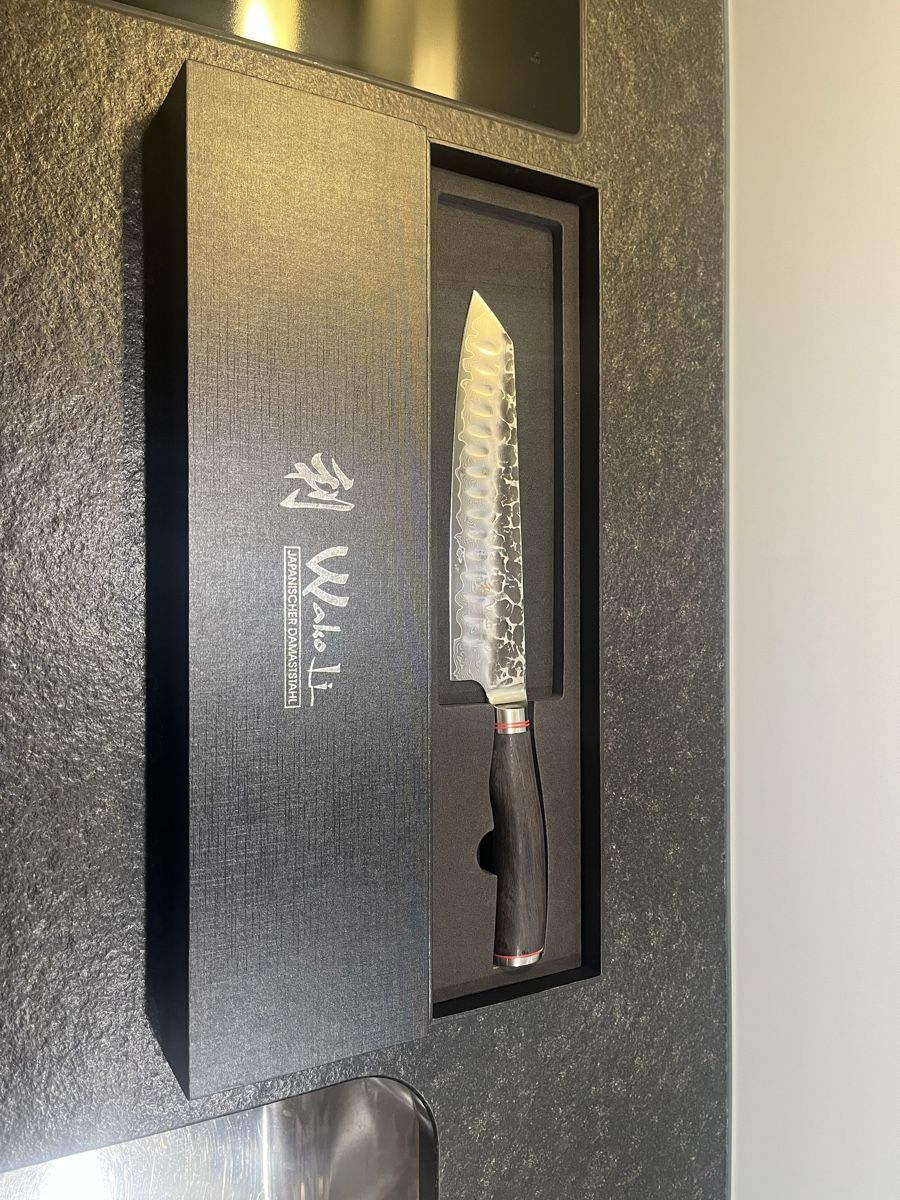 Küchenmesser: Wakoli Damast-Fleischmesser  – Gebraucht aus Bern von Chuchigreni