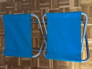 Hocker: Camping /Fischer Klapphocker blau – Gebraucht aus Sachseln von Daisybi