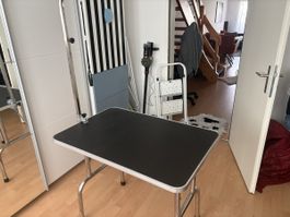 Hundepflege Tisch f. Hunde bis 30kg, 2 Leinen, gebraucht 
