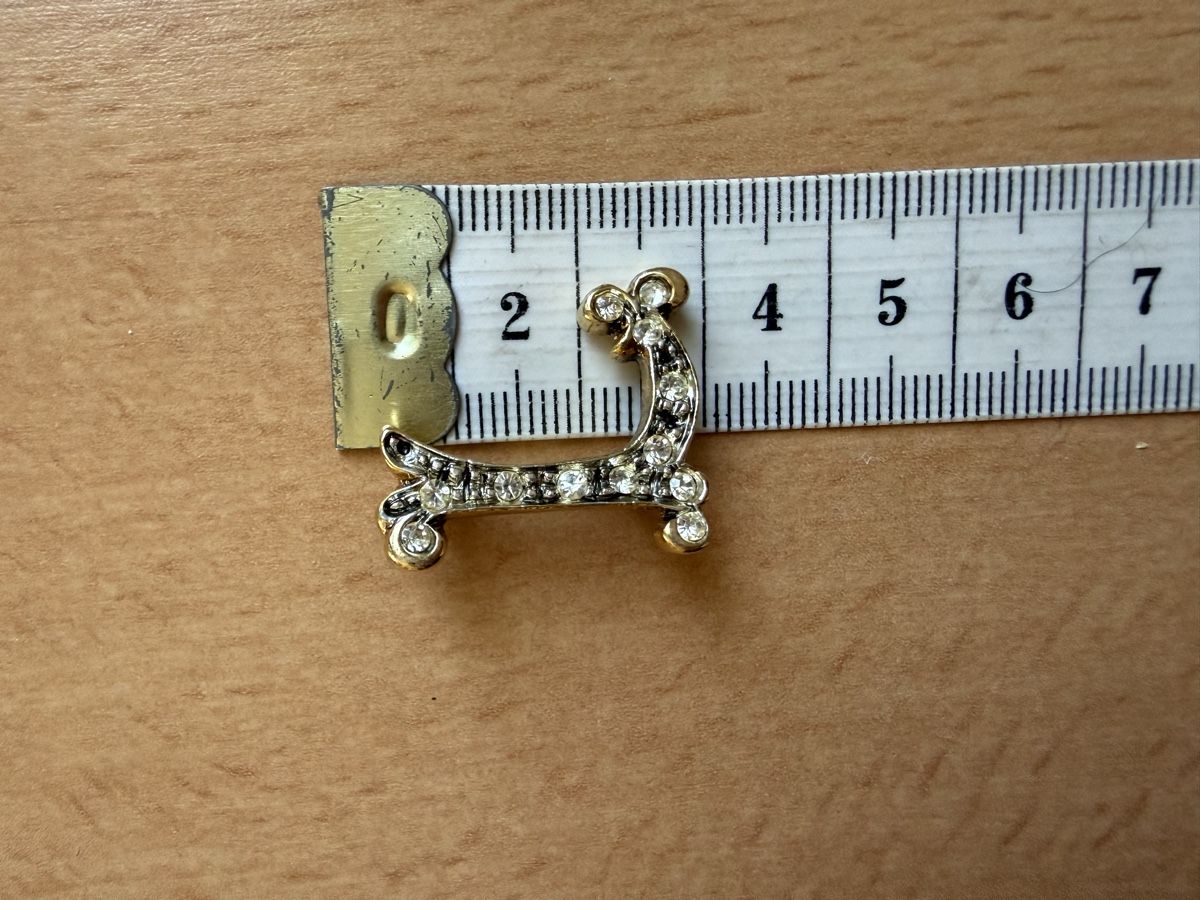 Spille & Fermagli: Vintage-Brosche mit Initiale L goldfarben mit Strass. – Usato da Lamone venduto da LaCantinaMagica 4