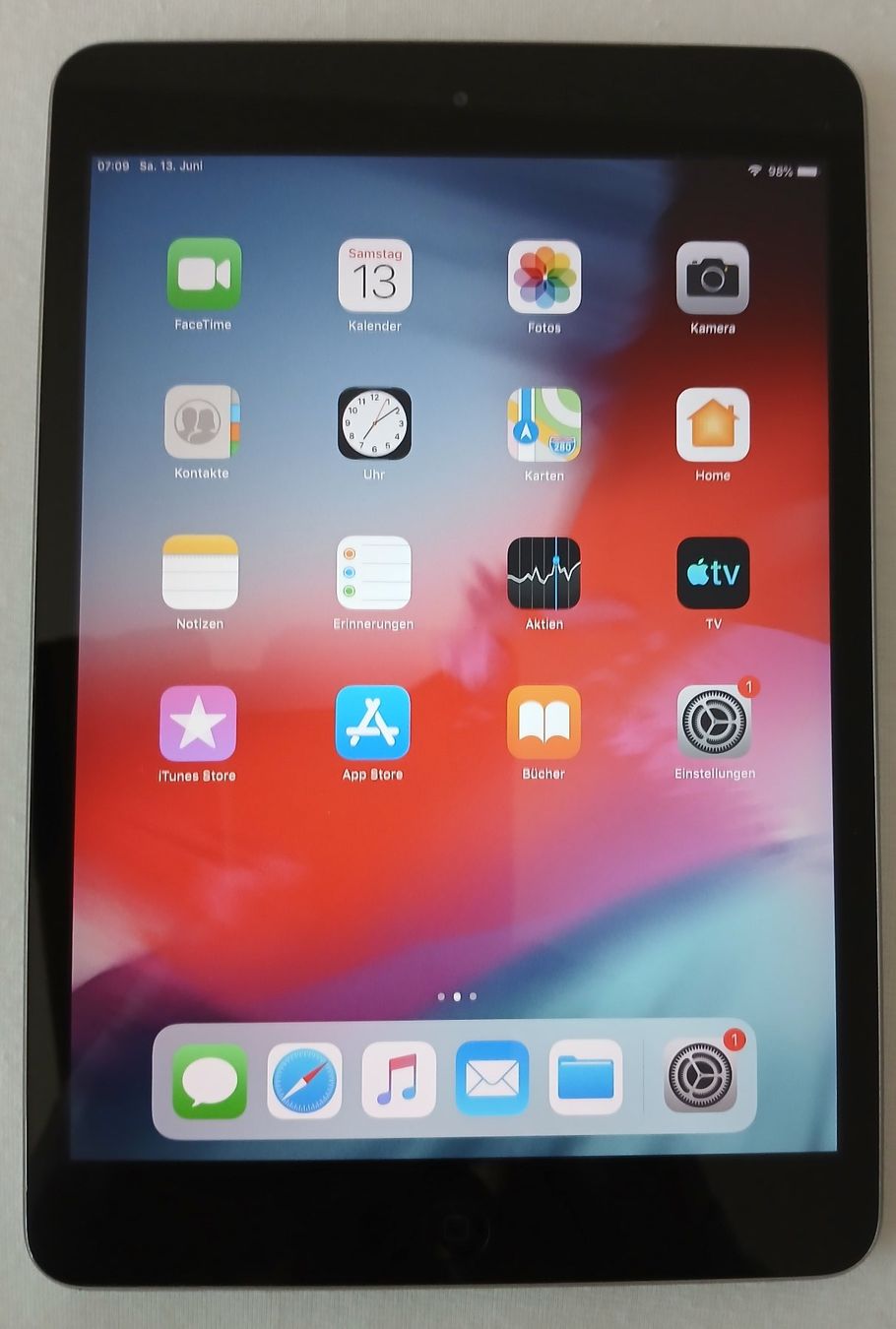 Apple Tablet PC: Apple iPad Mini 2, 32GB, WiFi Modell A1489 – Usato da Luzern venduto da baku1961