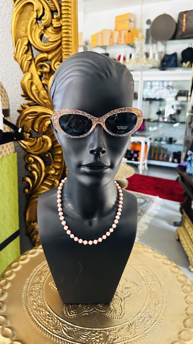 Burberry Occhiali & Lenti: Burberry Sonnenbrille – Nuovo e nell'imballaggio originale da Lachen SZ venduto da HelvetiaLuxury 5