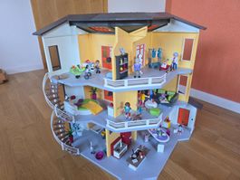 Playmobil Haus - 4 Sets fast komplett + Zubehör und Figuren