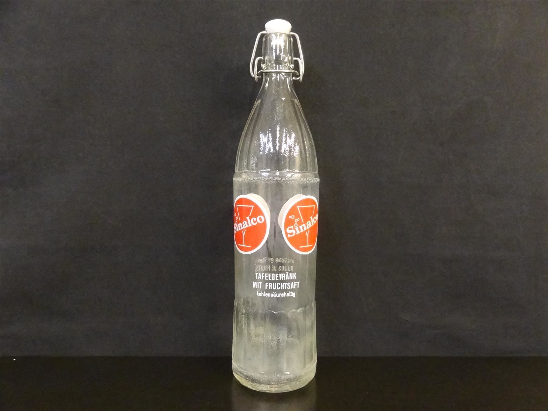 Sinalco Bicchieri, Caraffe & Bottiglie: alte Flasche SINALCO 1970 100cl – Usato da Kerzers venduto da Flaschenposten
