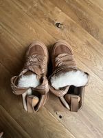 Sneakers camel