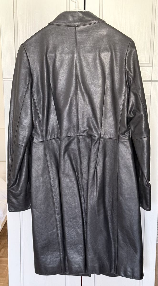Mäntel: Leonardo Leather Coat - Stylish Winter Warmer, Black – Gebraucht aus Epalinges von Lily2006 1